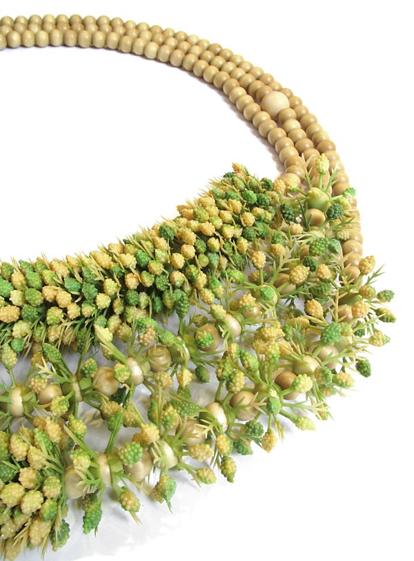 Melinda Young, Bushy Neckpieces I-III